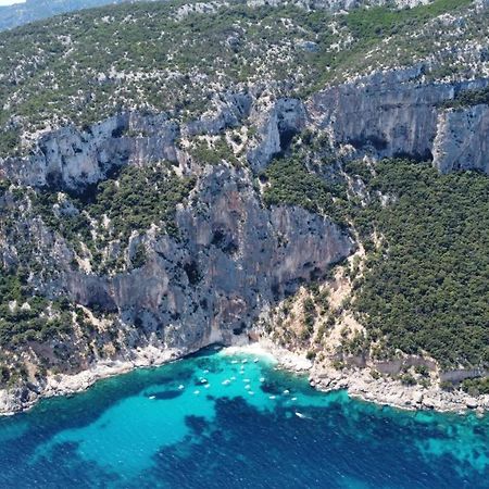 Appartamento Terrazza Vista Mare Кала Гононе Екстериор снимка