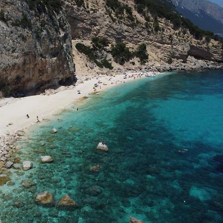 Appartamento Terrazza Vista Mare Кала Гононе Екстериор снимка