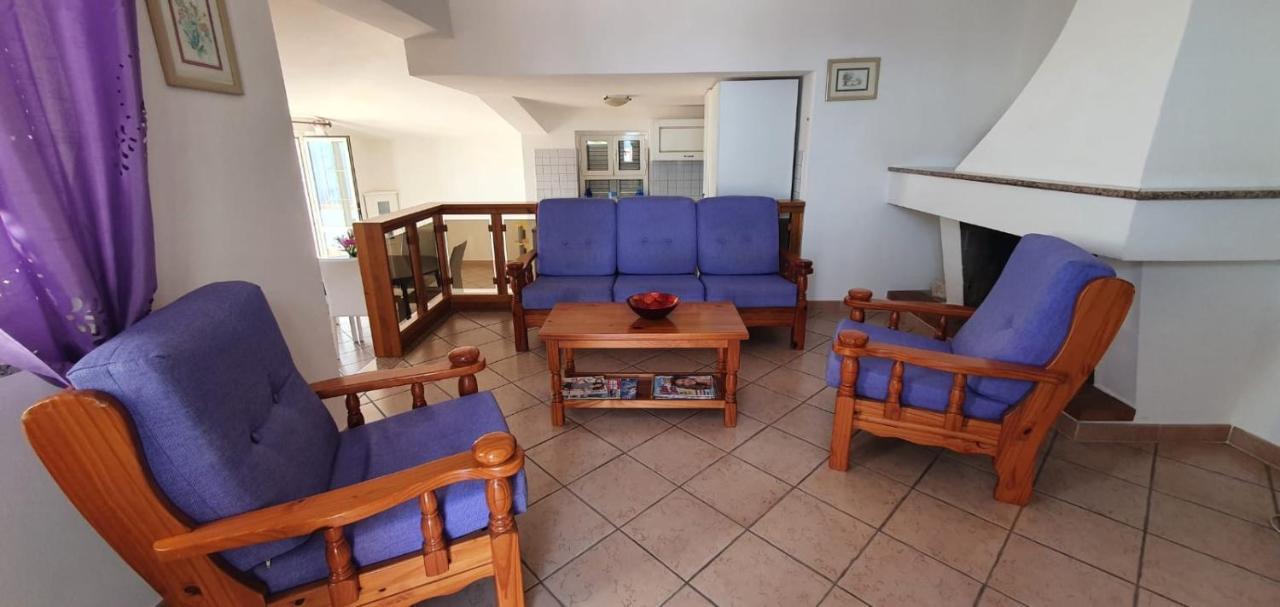 Appartamento Terrazza Vista Mare Кала Гононе Екстериор снимка